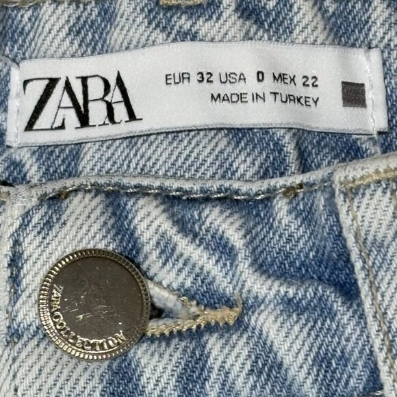 Zara Straight Leg Raw Hem Button Fly Jeans Size 0 - Picture 9 of 12